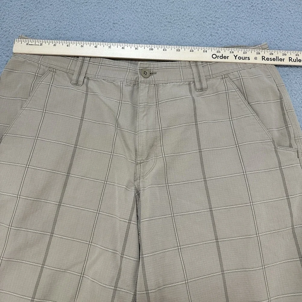 NORTH FACE Shorts Mens 38 Beige Plaid‎ Performance Outdoor Hiking Stretch Beach